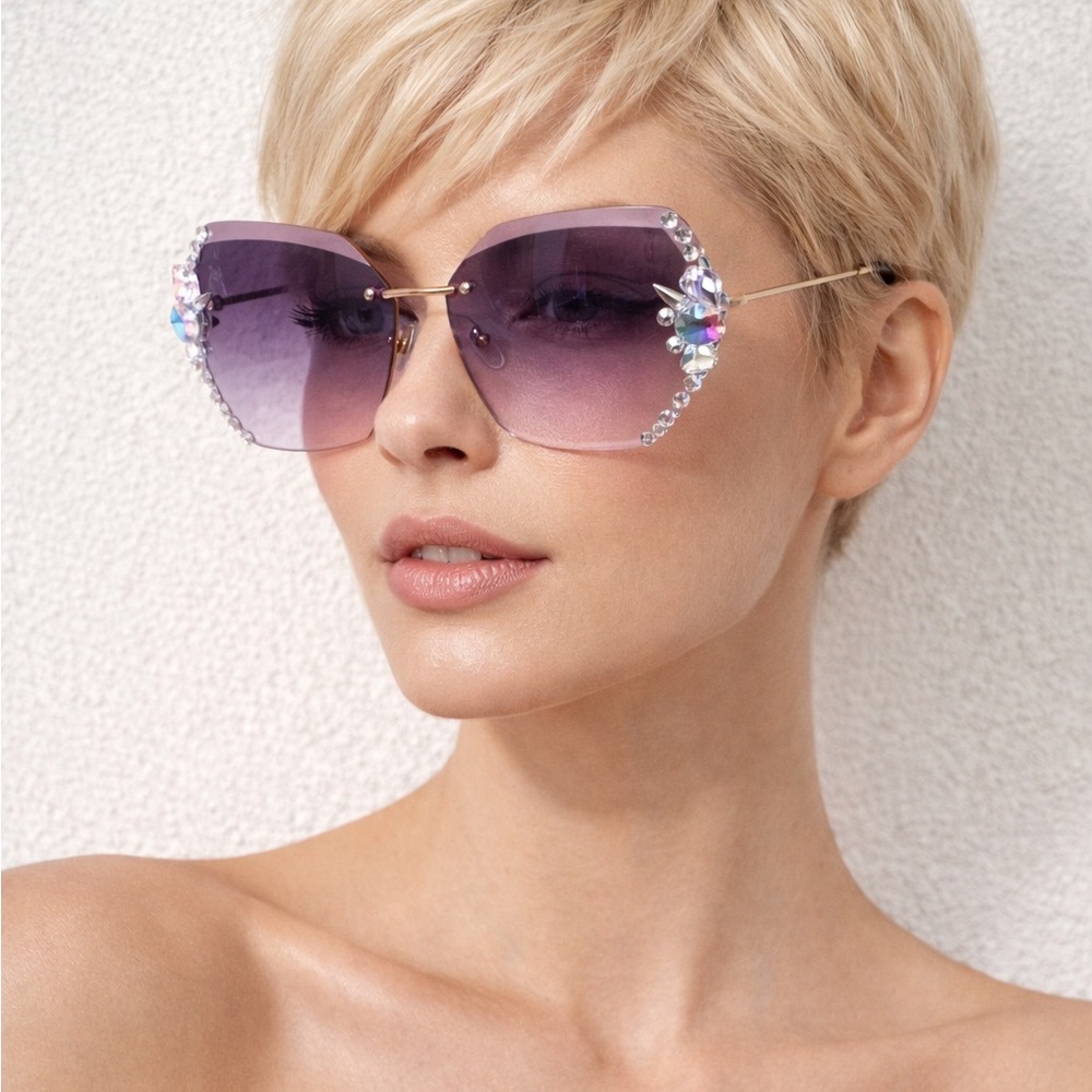 Women’s Crystal-Trim Lite Amy Gradient Sunglasses